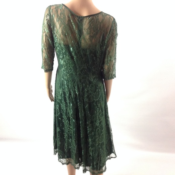 New Dress Tells Womens Cocktail Lace Floral Dress - Picture 3 of 5